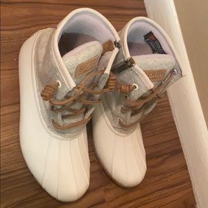 Sperry duck boots